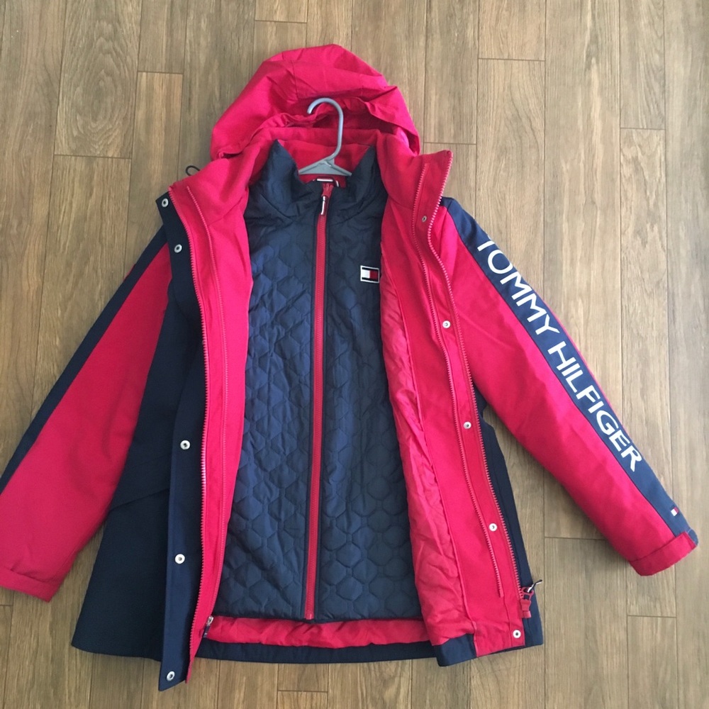 Women’s,3 in 1  all weather jacket!